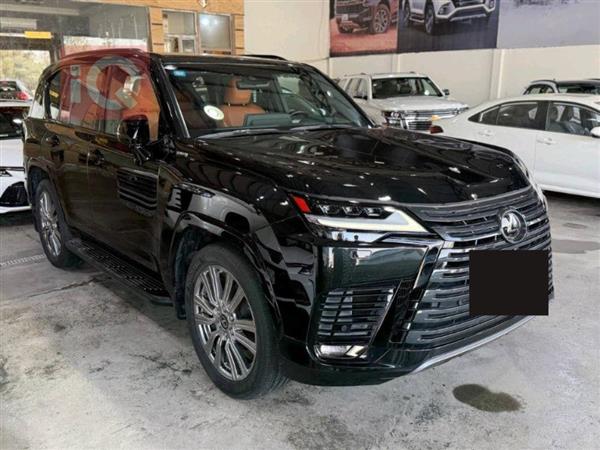 Lexus for sale in Iraq